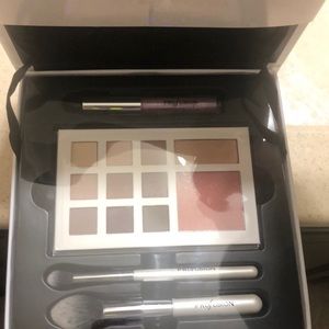 Beauty box face collection makeup